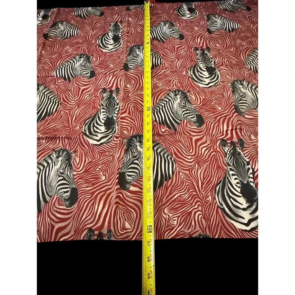 Vintage Fabric Dizzy Zebra Print 49.5”x37” white Black red